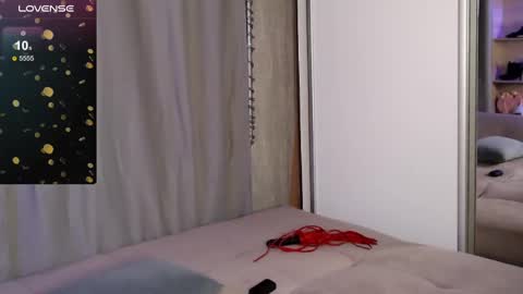 Snapshot of carrie_moonshine chatting on March 10, 2025, 7:07 pm Carrie online show from March 10, 2025, 7:07 pm