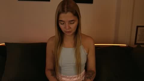 carriebradshawww online show from October 24, 2025, 5:09 pm