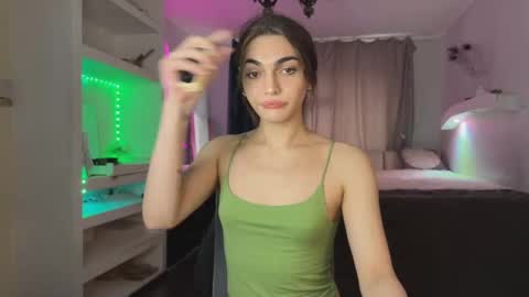 Carry online show from February 11, 2025, 10:37 am