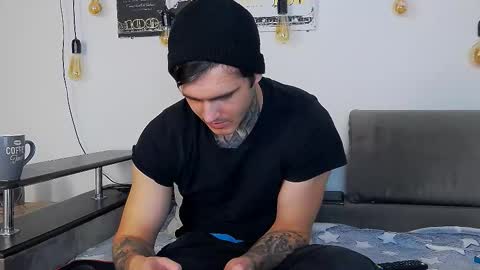 Carter online show from December 17, 2025, 3:07 pm