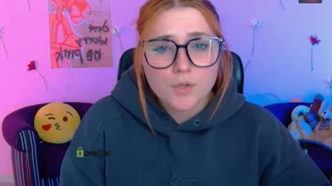 casey_meow_ online show from April 20, 2026, 8:50 am