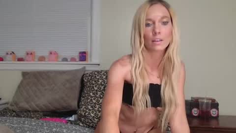 Snapshot of caseygirl6879 chatting on July 13, 2026, 10:01 pm Casey Lakes online show from July 13, 2026, 10:01 pm