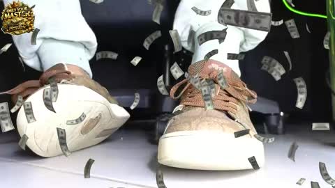 cash_master777 online show from May 26, 2026, 6:42 am