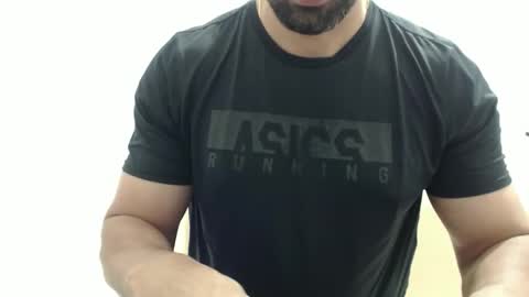 cashmastermuscle77 online show from September 15, 2025, 1:11 pm