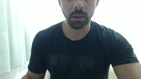 cashmastermuscle77 online show from April 17, 2026, 10:18 am