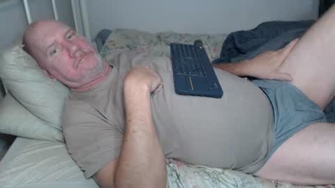 Snapshot of casinocam chatting on June 15, 2026, 9:33 am CasinoCam online show from June 15, 2026, 9:33 am