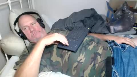 Snapshot of casinocam chatting on June 22, 2026, 3:25 am CasinoCam online show from June 22, 2026, 3:25 am