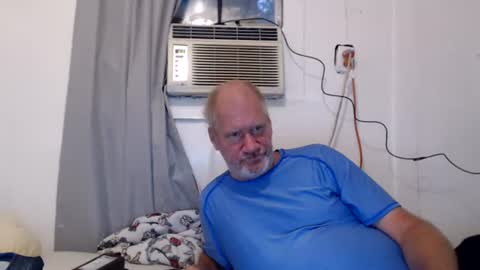 Snapshot of casinocam chatting on August 1, 2026, 11:25 pm CasinoCam online show from August 1, 2026, 11:25 pm