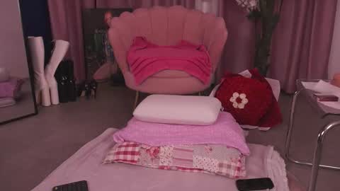 Cassy online show from February 12, 2026, 5:24 am