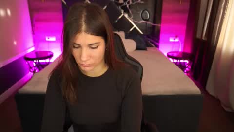 Lena online show from November 14, 2025, 8:02 am