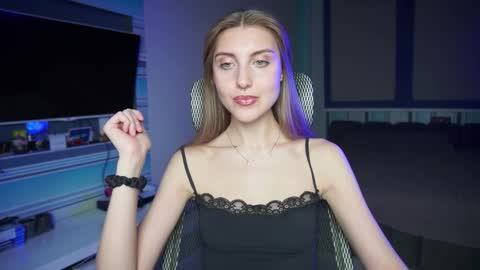 Seductress Cassia  FINDOM AND SADISM  NO NUDE online show from October 8, 2025, 4:26 pm