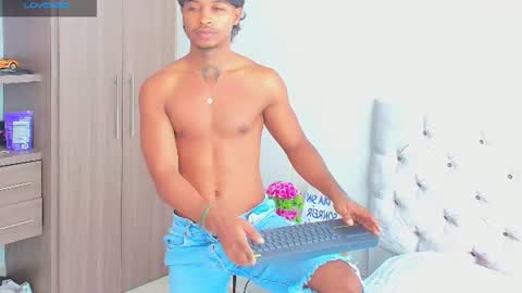 CASSIAN GOLD online show from July 28, 2026, 12:48 pm