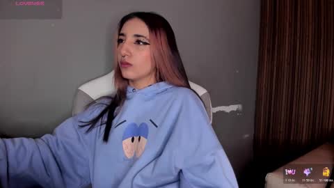 cassidy_evans online show from October 23, 2025, 11:31 am