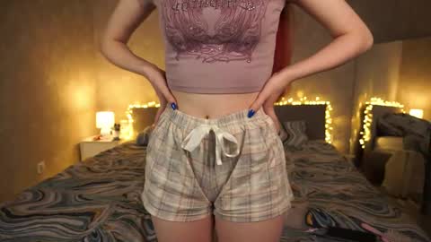 Cassie online show from February 13, 2025, 11:39 am