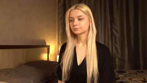 Cassie online show from February 18, 2025, 2:27 pm