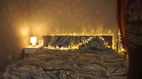 Cassie online show from February 21, 2025, 7:12 am