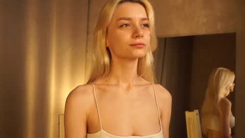 Cassie online show from March 8, 2025, 5:54 pm