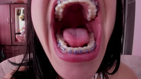 Cassie Jones online show from April 20, 2026, 8:21 pm