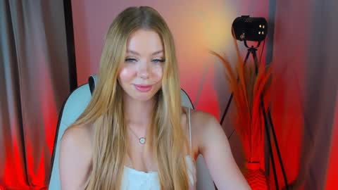 Hello my name is Cassie and my friend Nilo is also here online show from January 29, 2025, 9:33 am