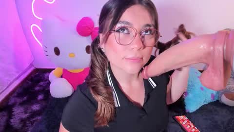 Snapshot of cassiebigass_ chatting on March 5, 2026, 11:56 pm Bela igzaii9r online show from March 5, 2026, 11:56 pm