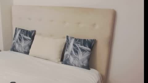 CassieHilton online show from October 3, 2025, 5:54 pm