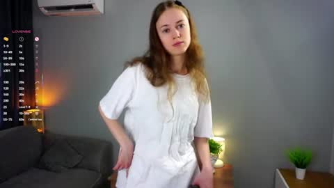 Snapshot of cassiehorridge chatting on July 8, 2026, 5:45 am Alice online show from July 8, 2026, 5:45 am