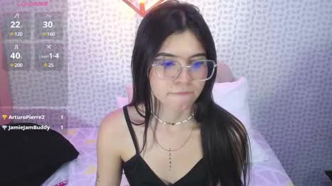 cassiehoward14 online show from February 11, 2025, 5:58 am