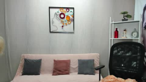 CassieJonas online show from January 8, 2026, 4:15 am