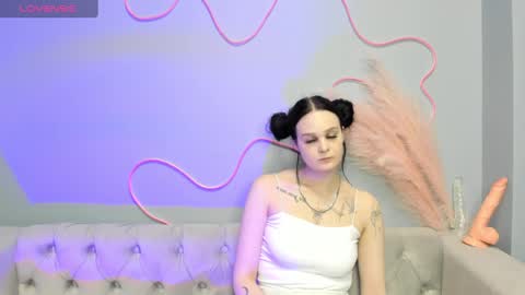 cassies_sandy online show from December 12, 2024, 6:14 am