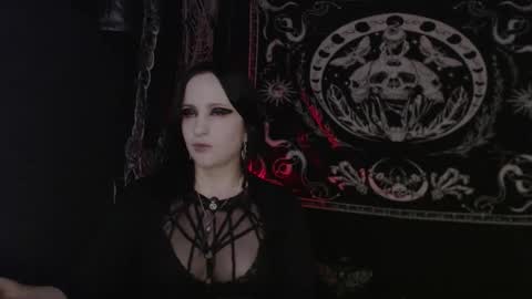 Snapshot of cassy_crimson chatting on September 18, 2025, 4:31 pm Cassy online show from September 18, 2025, 4:31 pm