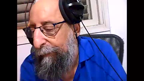 casual53 online show from January 31, 2025, 3:52 am