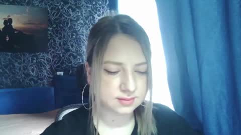 casual__vibes online show from April 24, 2026, 10:07 am