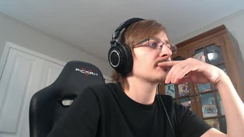 casuallycorrupt online show from May 25, 2026, 3:01 am