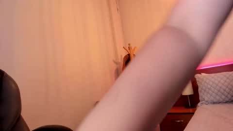 Karol  online show from November 22, 2025, 7:13 pm