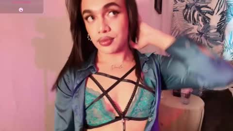 catalina online show from February 19, 2026, 9:22 pm