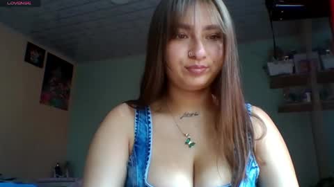 cata_lover1 online show from April 22, 2026, 3:46 pm