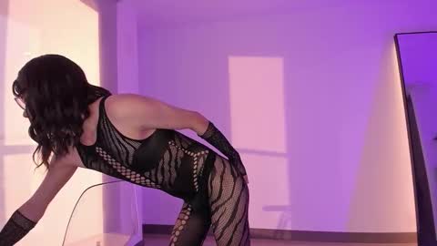 cata_n_cami online show from September 19, 2025, 10:32 pm