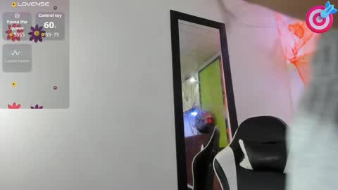 C A T A L E H I A online show from October 31, 2025, 11:44 am