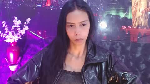 Snapshot of catalella_ar chatting on June 2, 2026, 3:19 am Queen Catalella online show from June 2, 2026, 3:19 am
