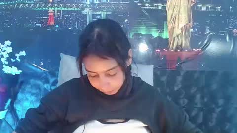 Snapshot of catalella_ar chatting on July 24, 2026, 3:37 am Queen Catalella online show from July 24, 2026, 3:37 am