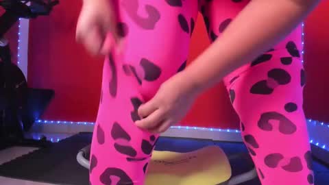 Cataleya online show from February 5, 2025, 6:26 pm