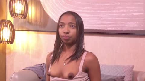 cataleya1_sm online show from December 4, 2025, 11:41 am