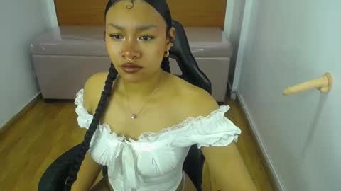 catalina25_t online show from September 28, 2025, 12:43 pm