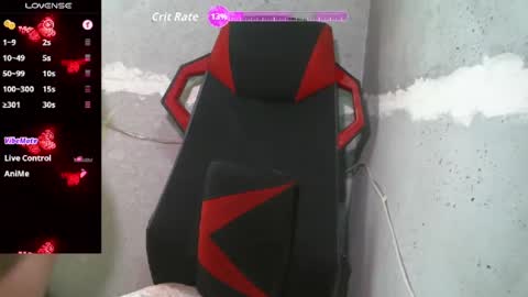 catalina_colombia online show from October 9, 2025, 6:06 pm