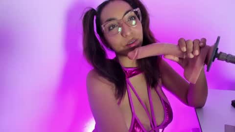 Snapshot of catalina_deep1 chatting on May 12, 2026, 7:44 pm Cata Monday- Saturday On line at 0100pm-0700pm online show from May 12, 2026, 7:44 pm