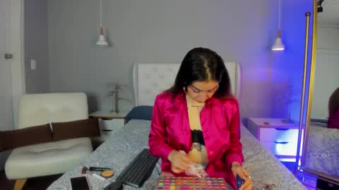 Catalina online show from March 6, 2025, 12:09 pm