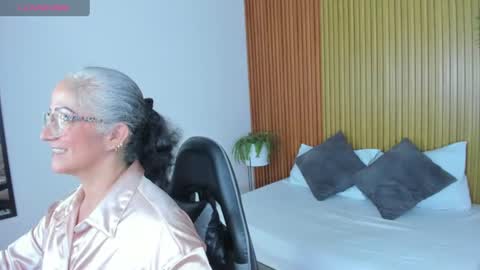 Snapshot of catalina_villan chatting on June 25, 2026, 6:56 pm C A T A L I N A online show from June 25, 2026, 6:56 pm