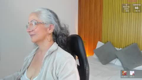 Snapshot of catalina_villan chatting on July 3, 2026, 7:09 pm C A T A L I N A online show from July 3, 2026, 7:09 pm