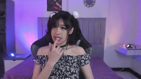 Cat  online show from December 29, 2024, 10:14 pm