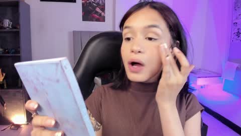 Cat  online show from January 5, 2025, 2:38 am